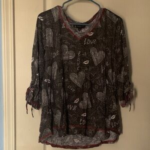 Carine Black and Gray Love Print Long Sleeve Julia Top